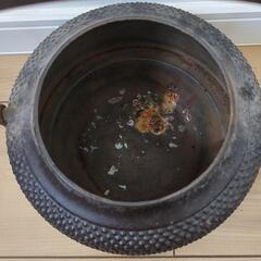 囲炉裏　鉄瓶の画像