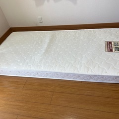 シングルマットレスの画像