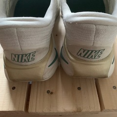 NIKE ナイキスニーカー　24.5cmの画像