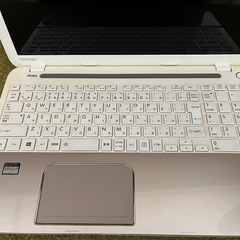 ノートパソコンの画像