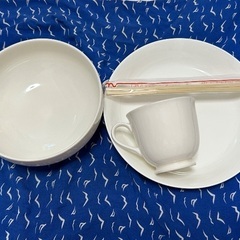 食器など5点の画像
