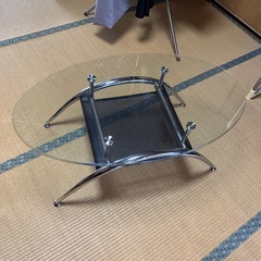 本日引取り希望！　ニトリ製しっかりしたガラステーブルの画像