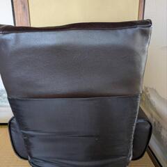 高機能座椅子の画像