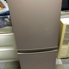 キッチン家電冷凍冷蔵庫　SHARPノンフロン　SJー14RーC  137リットルの画像