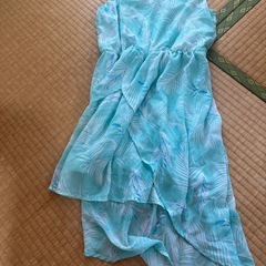 女の子服の画像