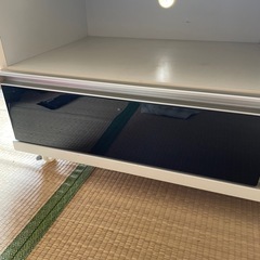 テレビ　キャビネットの画像
