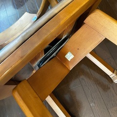 回転式ダイニングチェアーの画像