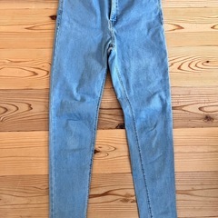 GU　ストレッチデニム3着まとめての画像