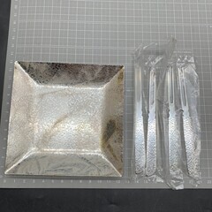 銀仕上げ　銘々角皿5枚 銘々皿 小皿 シルバー　高島屋購入　デザートフォーク4点セット　和食器　金属工芸　お茶　茶道の画像