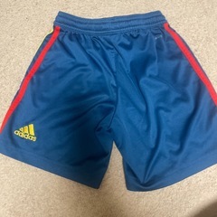 キッズ110～130cm水着 adidasズボン H＆MTシャツの画像
