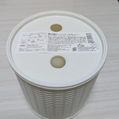 編み目調 ティッシュケースの画像