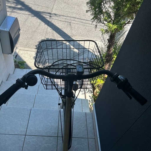 中古品　スカラーレ　27型　六段変速　ベージュ