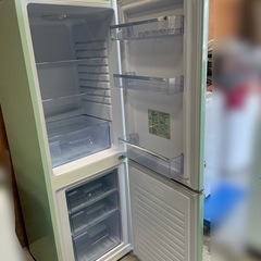 名)2ドアレトロ冷凍/冷蔵庫　GLE-198L02GR
の画像