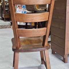 E19④★同等品★ダイニングチェア 1人掛け 木製 イス オーク 無垢材 W45cm シック 上品 シンプル 重厚感の画像
