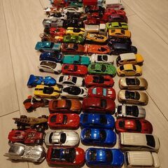 トミカ　マッチボックス　ホットウィール　等　ミニカー　120個の画像