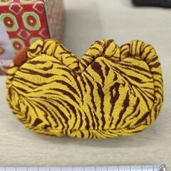 木目込み人形 虎の置物の画像