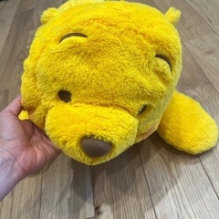 プーさん　大きめ　ぬいぐるみの画像