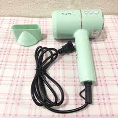【定価3850円】たこねこ コンパクトヘアドライヤー アイスグリーン　新品未使用品の画像