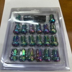車用ホイールロックナット新品未使用20本レインボーの画像