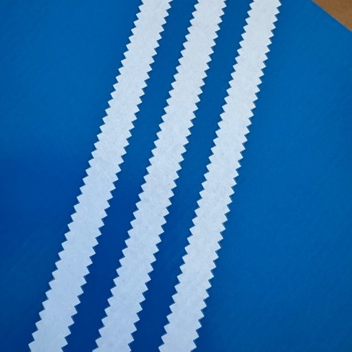 【新品】adidas 24.5cm クリームホワイト色