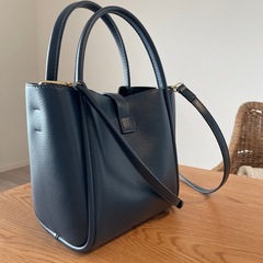 美品　SHEIN バッグの画像