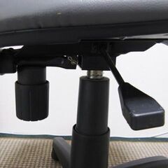 オフィスチェア デスクチェア 昇降機付き椅子 の画像