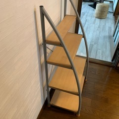 本日引取り希望！4段棚の画像