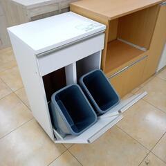 リユースのサカイ太田店★ジモティ割あり★  ダスターボックス ホワイト H84.5×D35.5×W47 クリーニング済み OJ10592の画像
