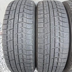 225/65/17冬トーヨーの画像
