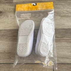 【新品】バレーシューズ15.5cmの画像
