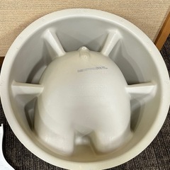 Bumbo（バンボ）ベビーチェア テーブル付きの画像