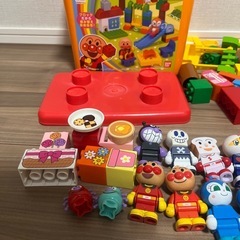 （お話し中）たのしいアンパンマンタウンバケツ ブロックの画像