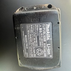 𝐦𝐚𝐤𝐢𝐭𝐚インパクト18v 3.0Ahバッテリー1個の画像