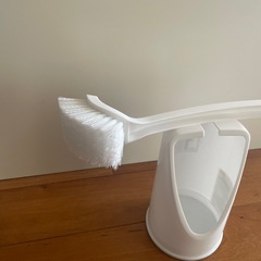 新品未使用　トイレ用ブラシ トイレ掃除用具 ダイソー　  の画像