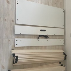 新品未使用
ニトリ  シングル 棚付きすのこベッド (MRS WH) 5605017の画像