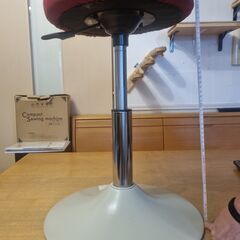 【無料】伸縮自由なイスをお譲りしますの画像