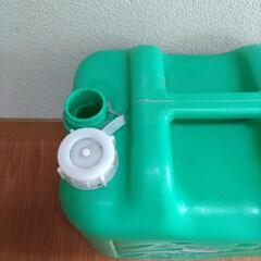 ポリタンク　灯油容器20リッター　無料の画像