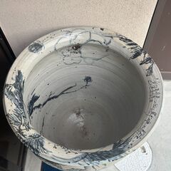 【中古】本当に大きい壺　※状態良好の画像