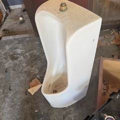 男子トイレの画像