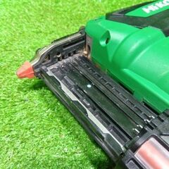 HiKOKI NP18DSAL コードレスピン釘打ち機【船橋馬込店】【店頭取引限定】【中古】管理番号：ITUHYSE3XJJ4の画像