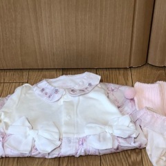 新生児 退院時のベビー服の画像