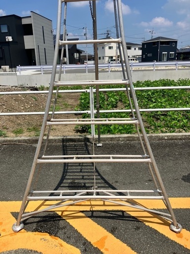 【福岡県筑後市にて引取り限定】ALINCOアルインコ  三脚脚立  KWA-360Bオールアルミ三脚脚立