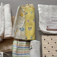 ガーゼハンカチ 新品14枚 セットの画像