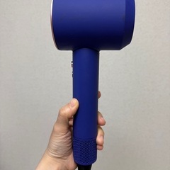 Dyson HD08 ヘアドライヤー ノズルつきの画像