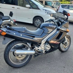 ZZR250の画像