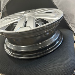 【新車取外し】ダイハツ　純正　アトレー　ホイールキャップセット S700Vの画像