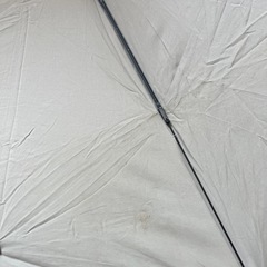 折りたたみ傘　ベージュ色の画像