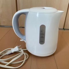 電気ケトル𓏸𓂂𓈒🫖の画像