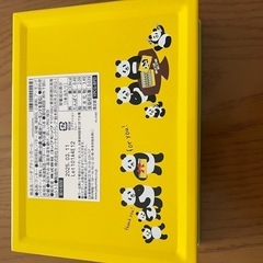 ヨックモック　パンダ缶　パンダ入れ物　パンダ　の画像