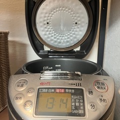 【本日のみ受け渡し可8/19】TIGER炊飯器の画像